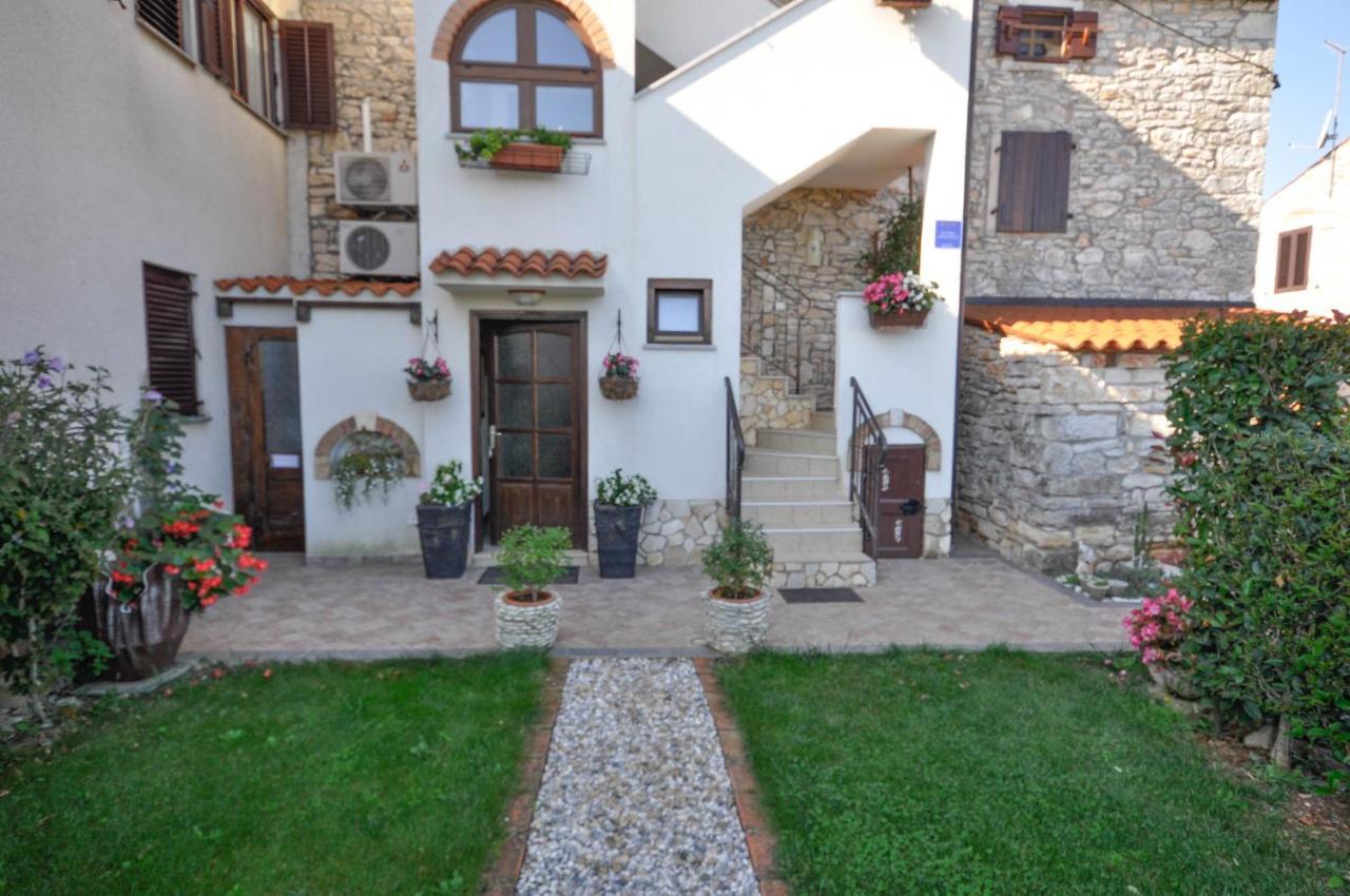 Rade Stancijeta Apartments Novigrad Istria Esterno foto
